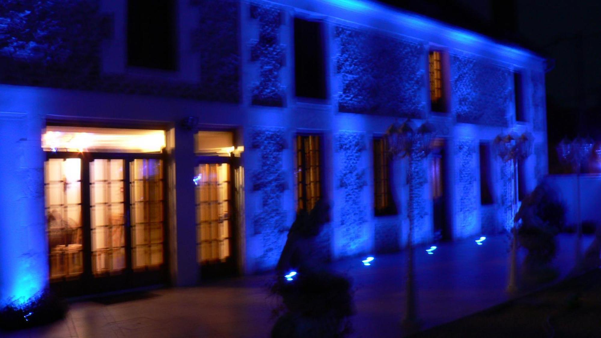 Le Manoir Des Chapelles Acomodação com café da manhã Venoy Exterior foto